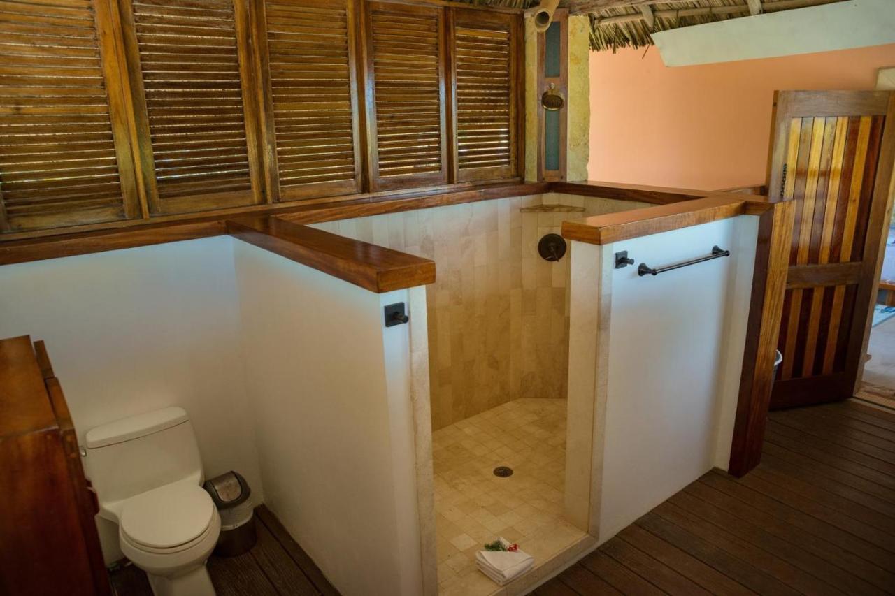Little Harvest Caye - Your Own Private Island Placencia Exterior photo